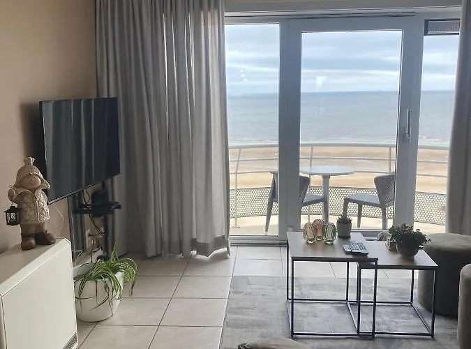 Met Zeezicht, Zwembad & Garage Ostend