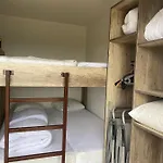 Met Zeezicht, Zwembad & Garage Lejlighed